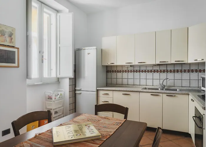 Colosseum Monti Large Flat Apartamento Roma